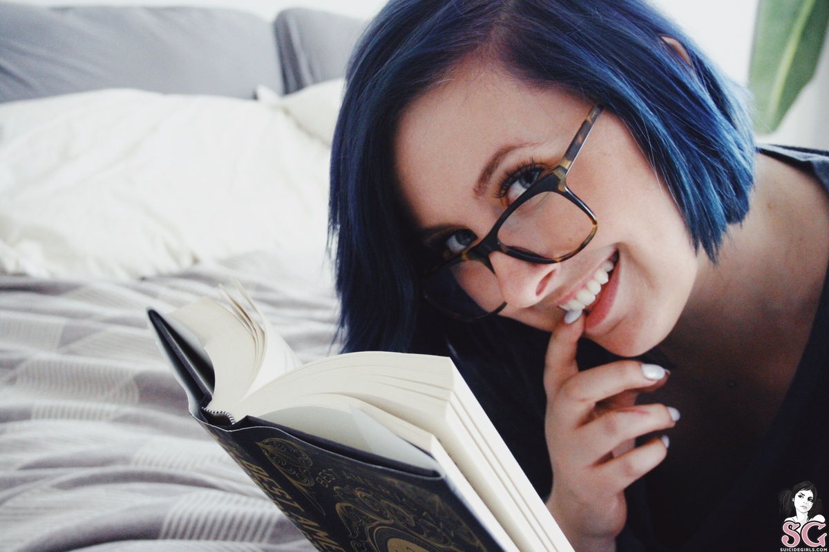 tattooedsecrets-sweatersmysterynovels-01.jpg
