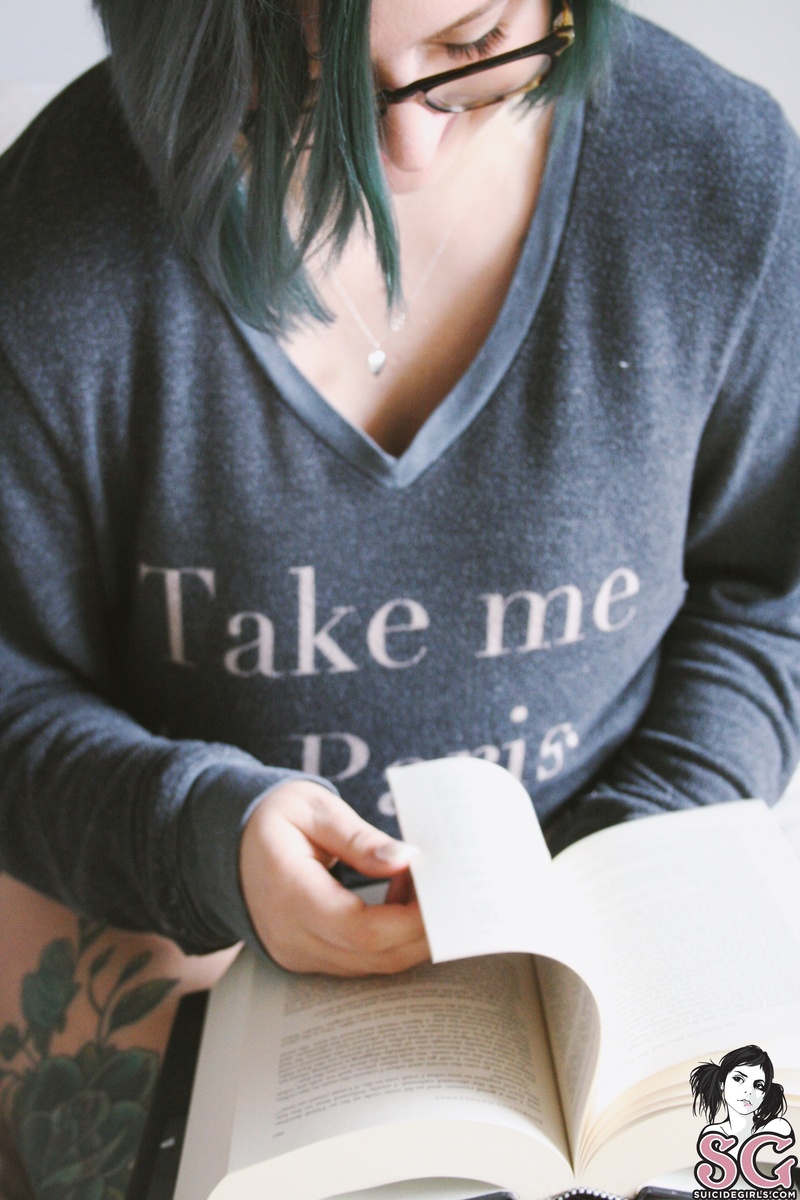 tattooedsecrets-sweatersmysterynovels-03.jpg