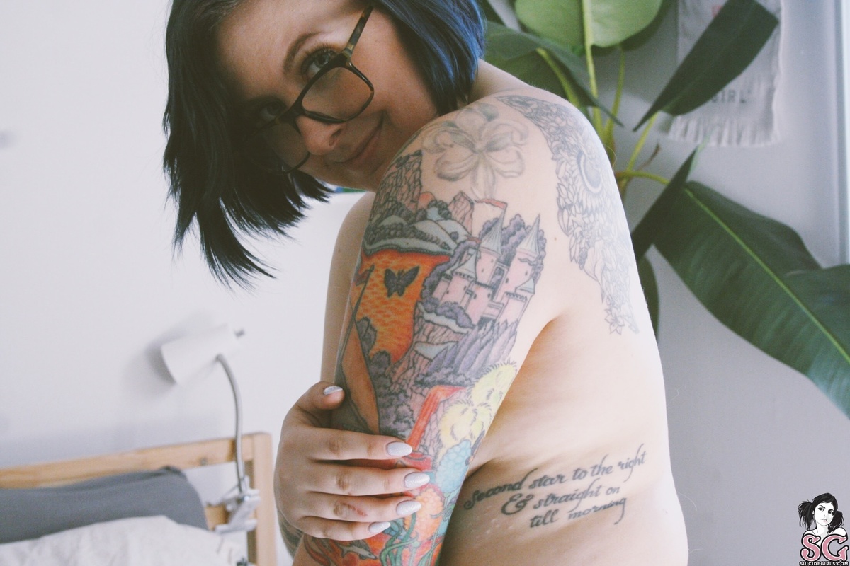 tattooedsecrets-sweatersmysterynovels-29.jpg