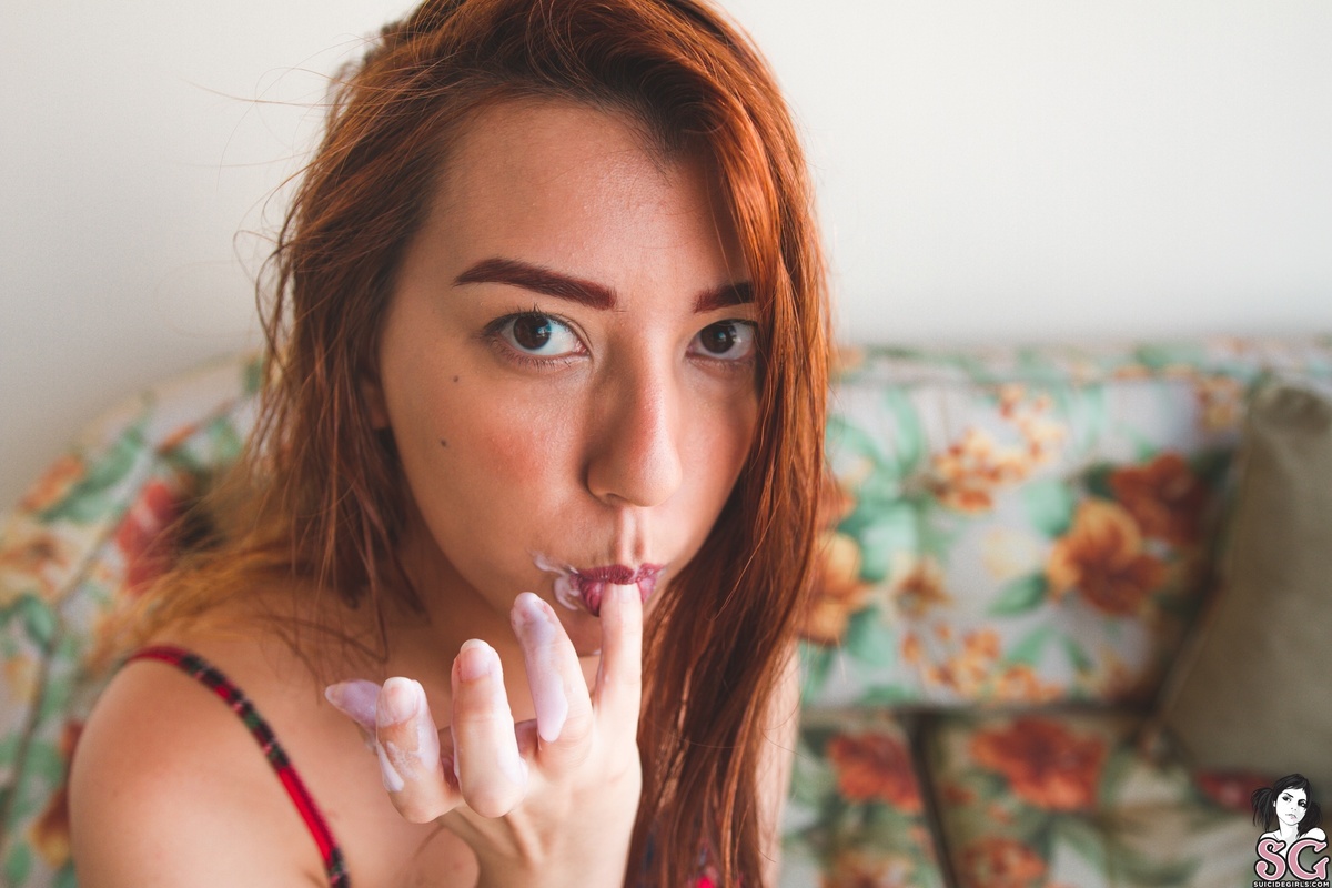 amra-sweetgluttony-07.jpg