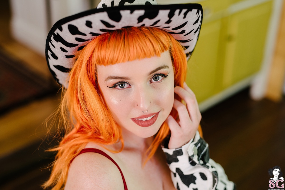 blossyblue-cowgirlsfromhell-07.jpg