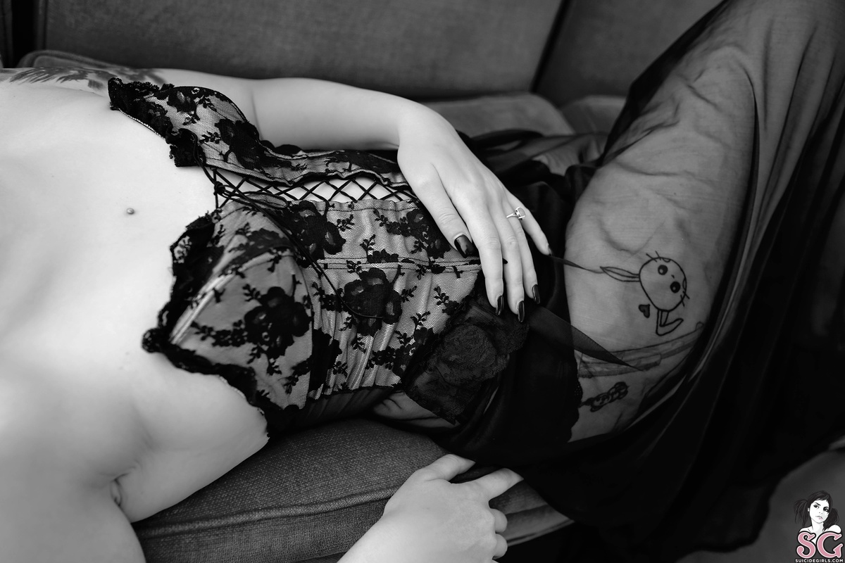 bantherknox-classicgirl-05.jpg