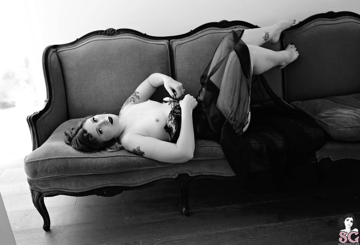 bantherknox-classicgirl-21.jpg