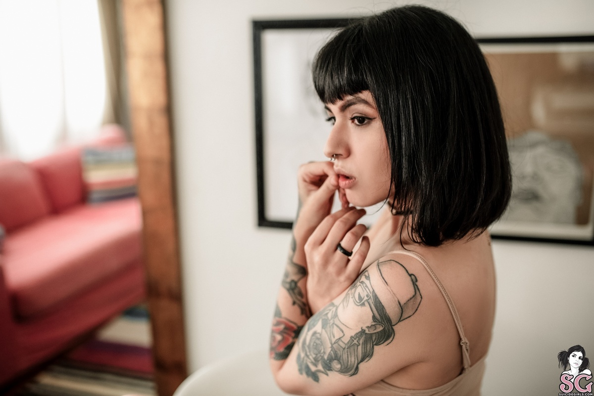 pisces-feminist-05.jpg
