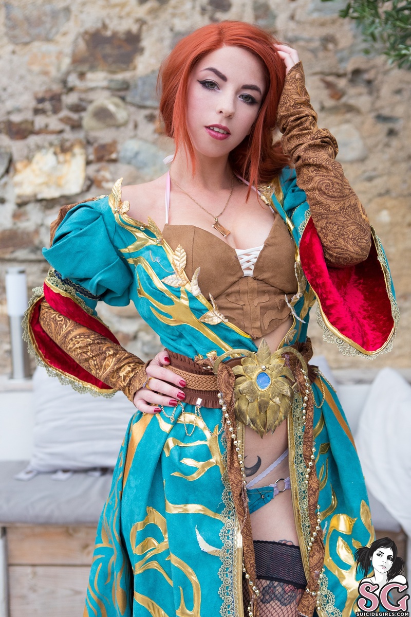 andgie-bewitched-05.jpg