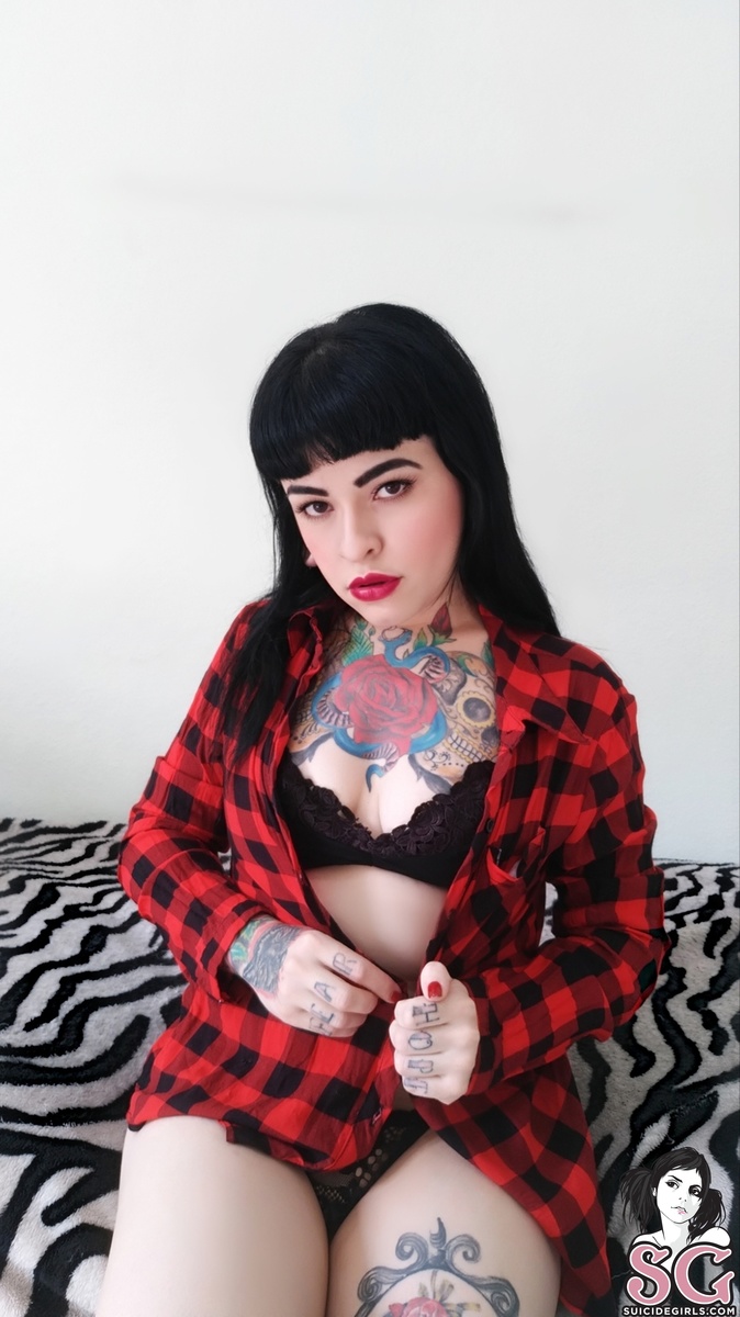marthasuicide-delicate-05.jpg