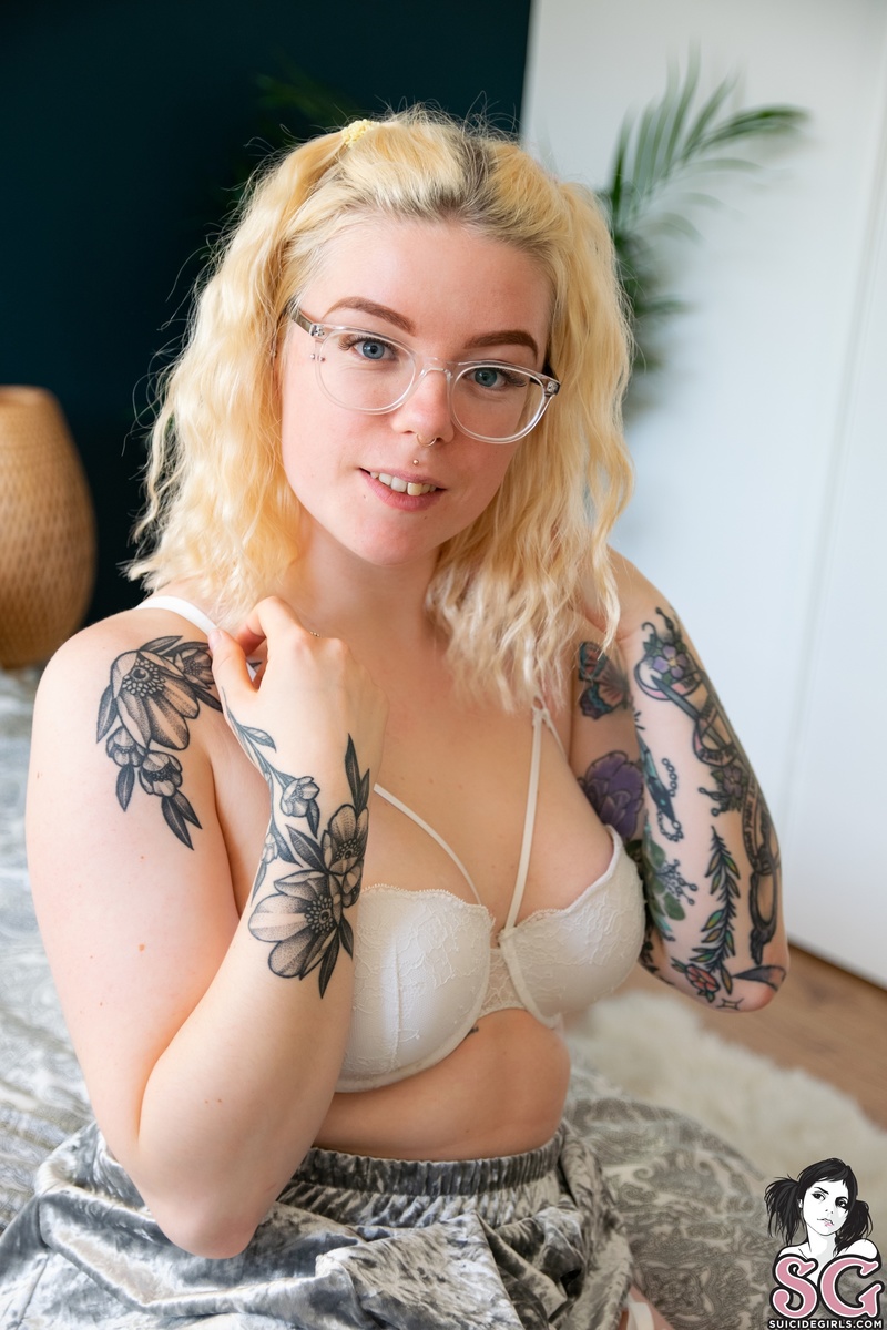 petal-lustre-13.jpg
