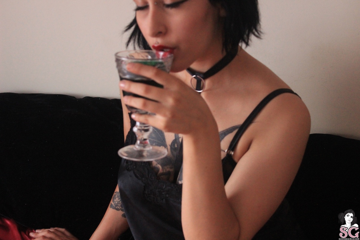 awkred-worship-03.jpg