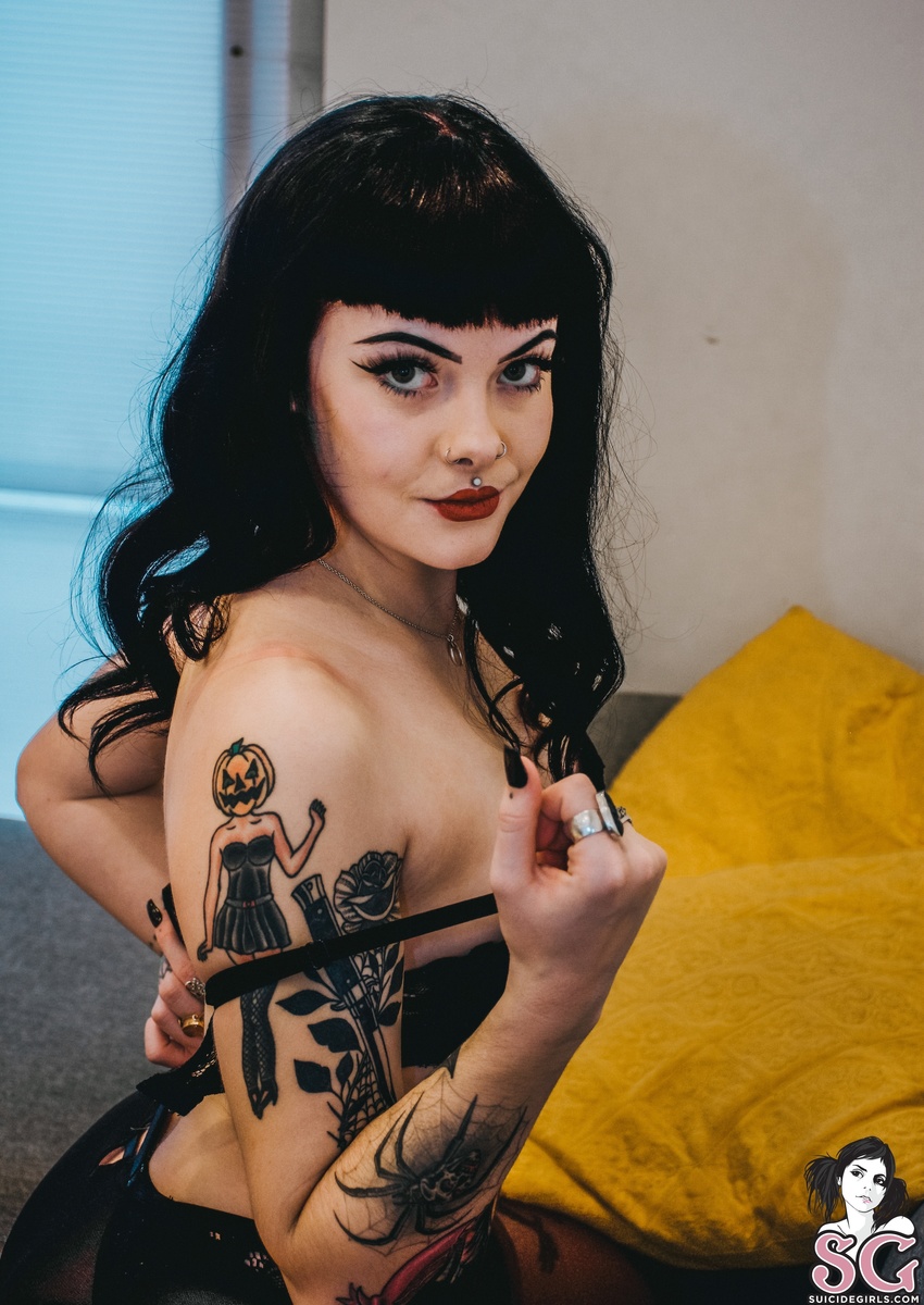 etherbunny-striporama-23.jpg