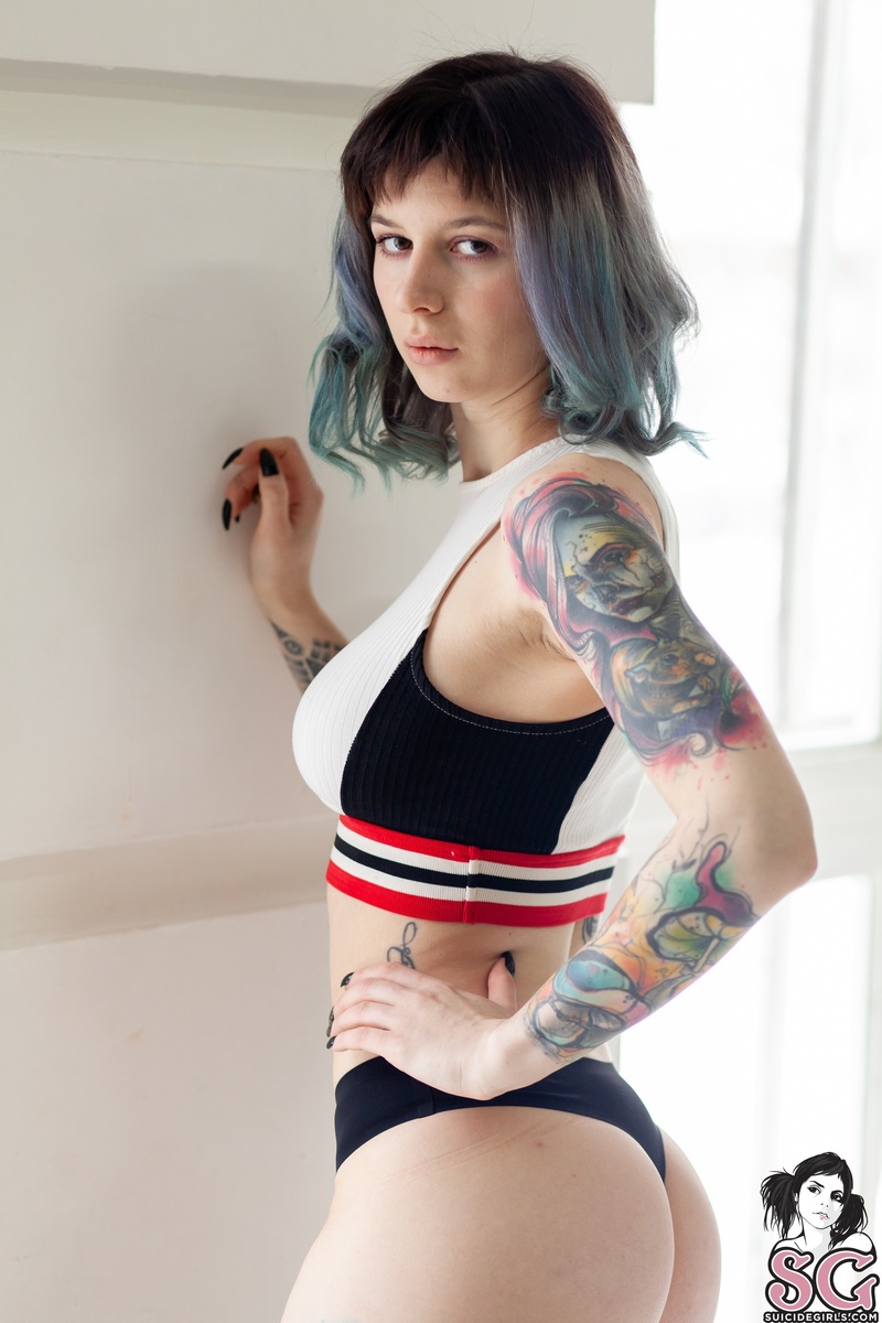 loribax-bluemorning-07.jpg