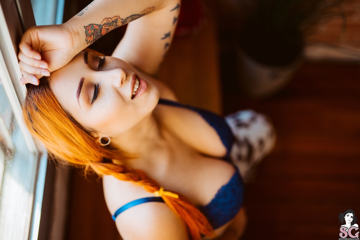 mariajupiter-iwantafriendinme-15.jpg