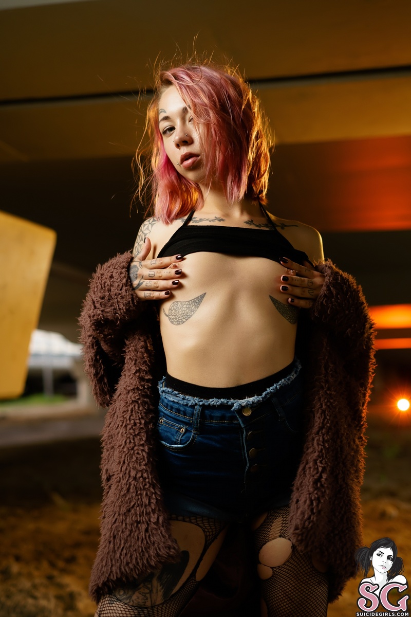 chudzhun-underthehighwayii-03.jpg