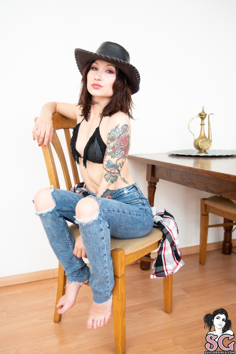 karinaserpentina-wildwildwest-17.jpg