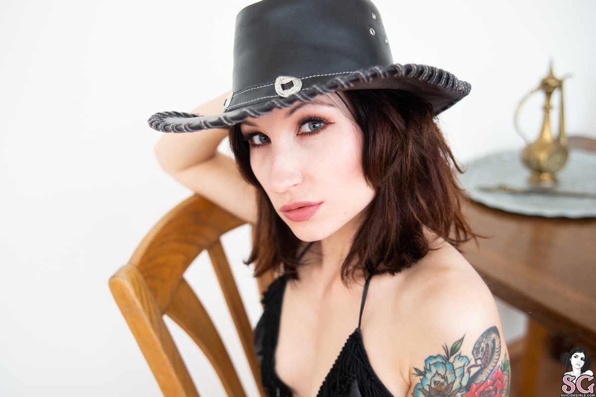 karinaserpentina-wildwildwest-19.jpg