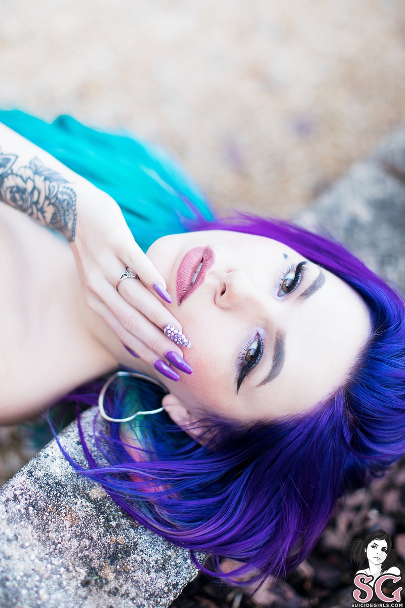 saturn-girlnextdoor-19.jpg
