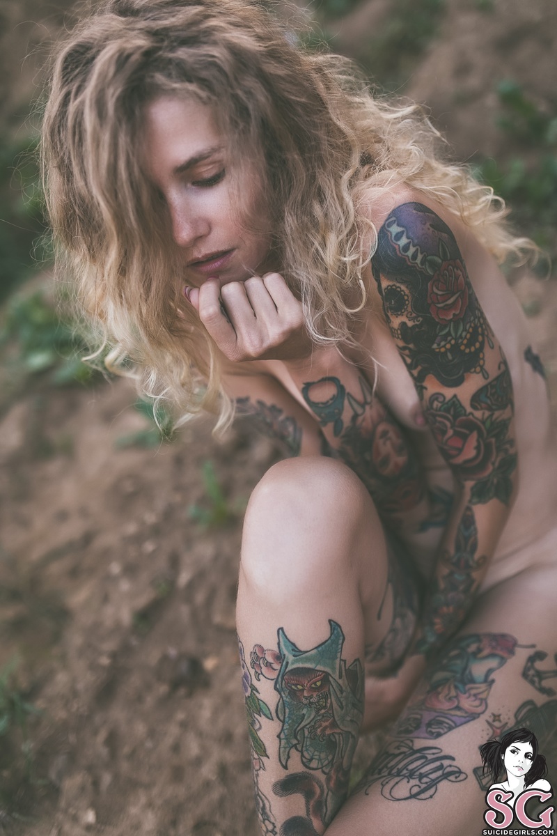 yayavader-dirtyfield-35.jpg