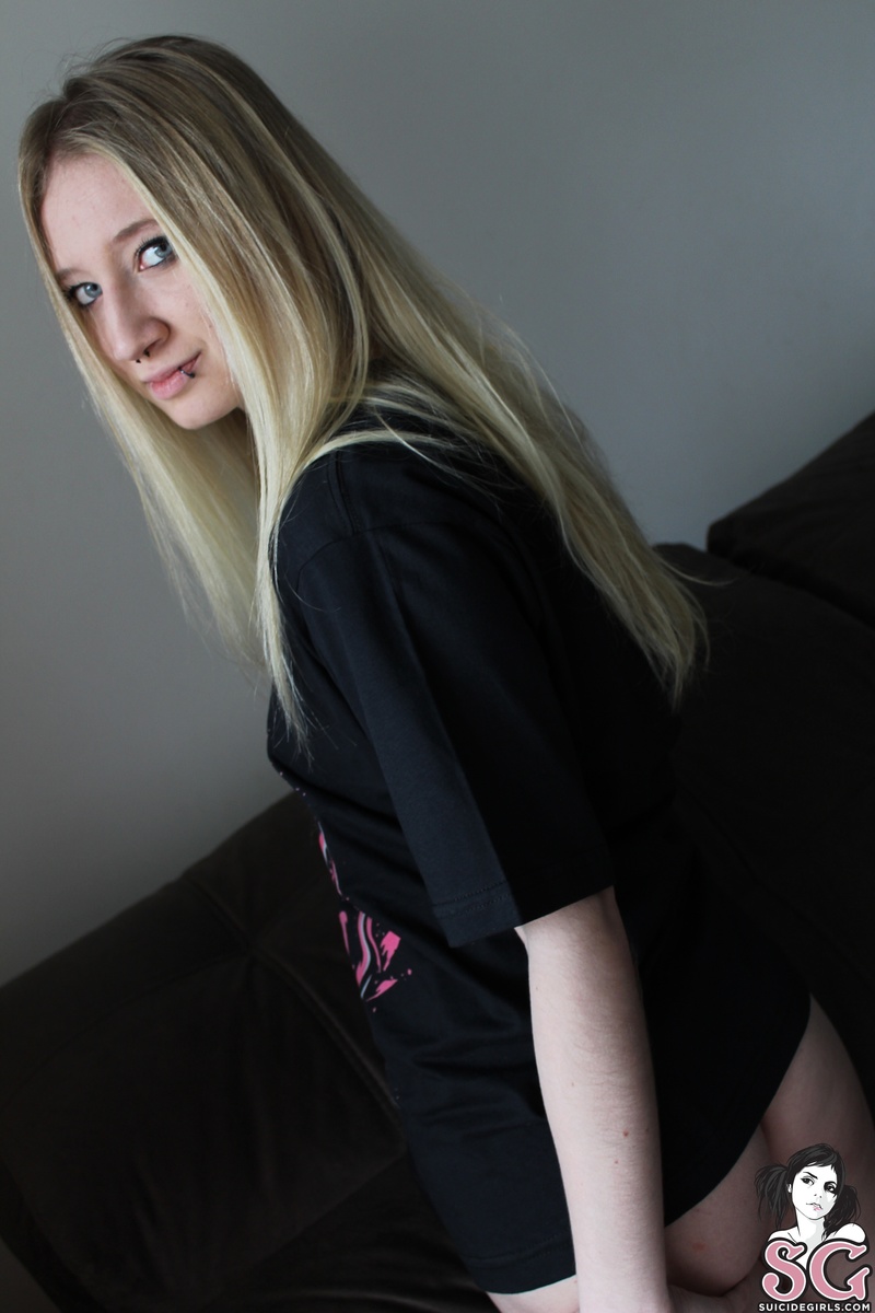 maliciousnymph-whatisherlovelevel-15.jpg