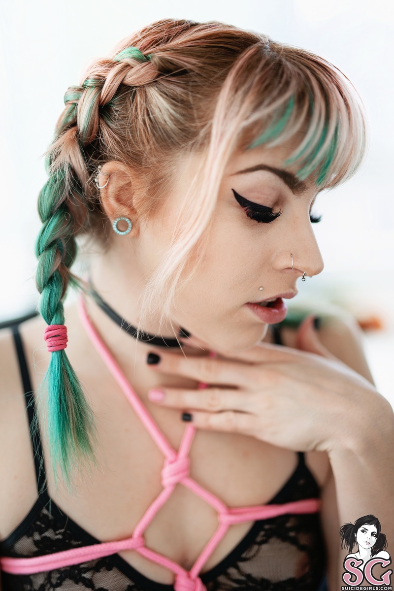dollie-feelingknotty-13.jpg
