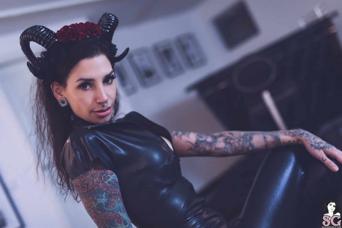 missanthropee-littledevil-03.jpg
