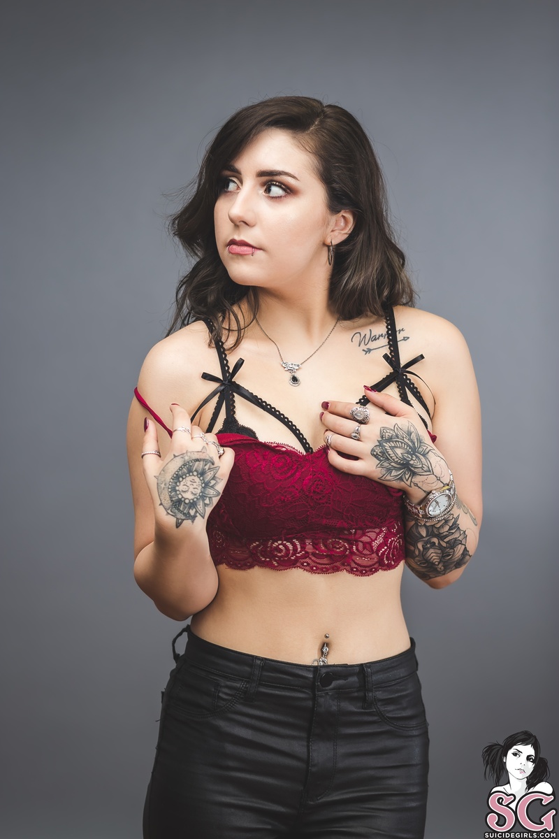 kittybee-studiostrip-07.jpg