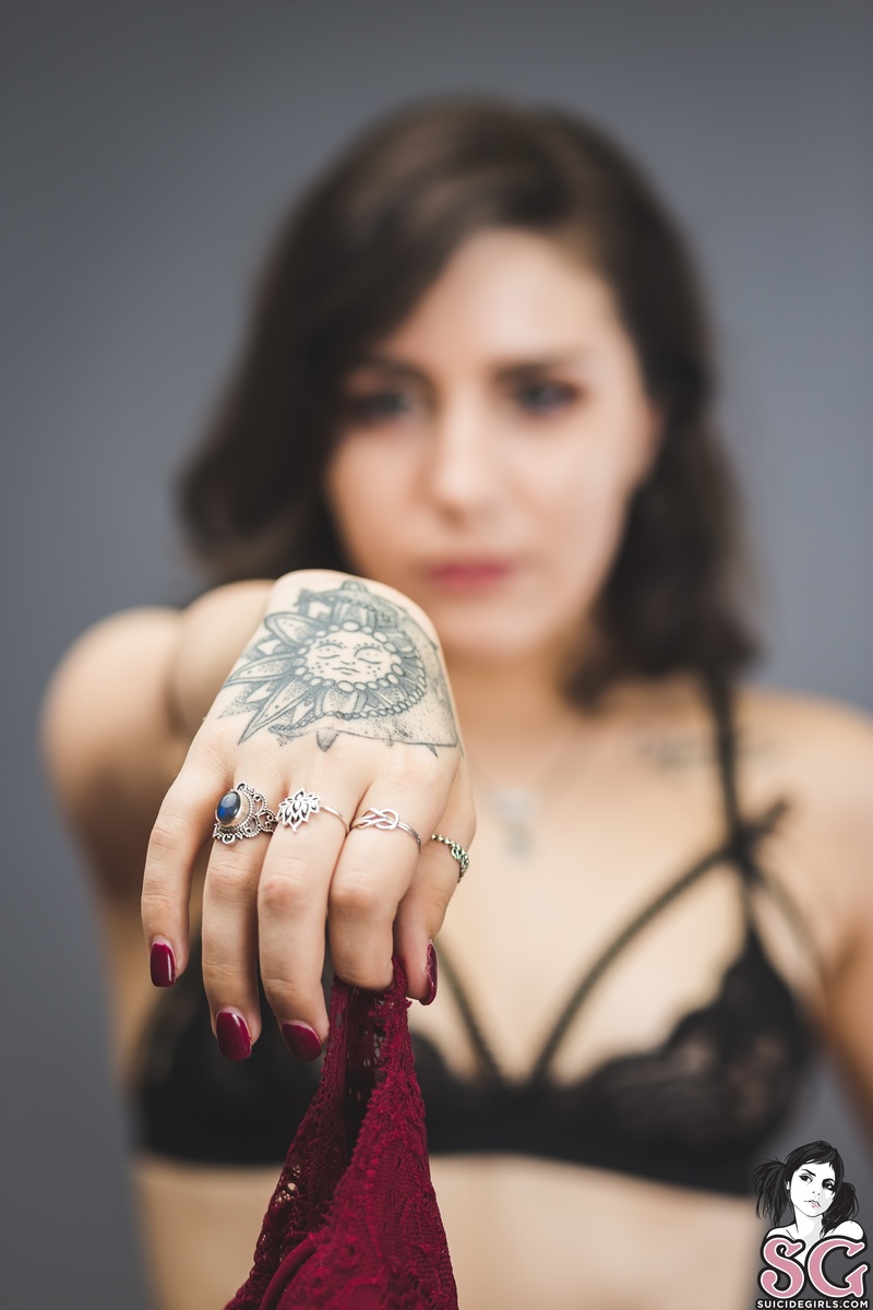 kittybee-studiostrip-13.jpg