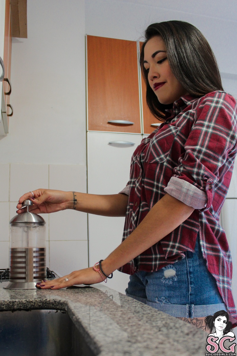 lagergirl-dayathome-03.jpg