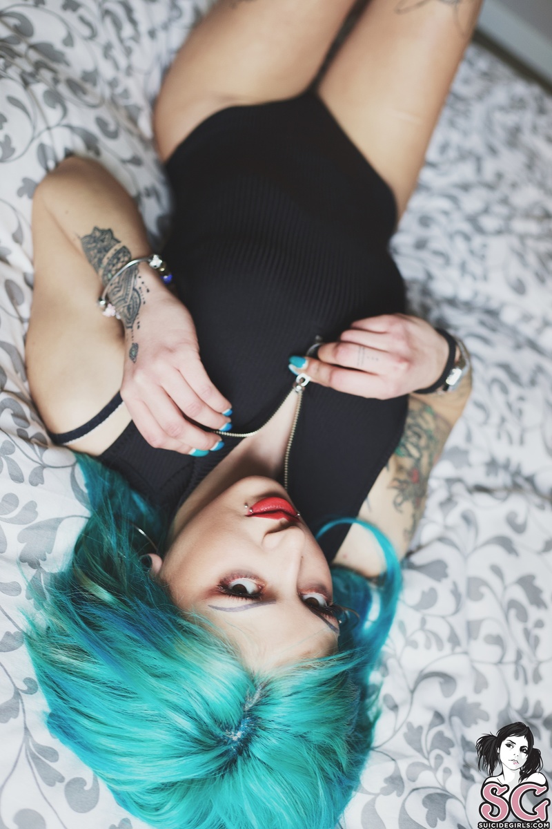 beckyy-aquamarine-11.jpg