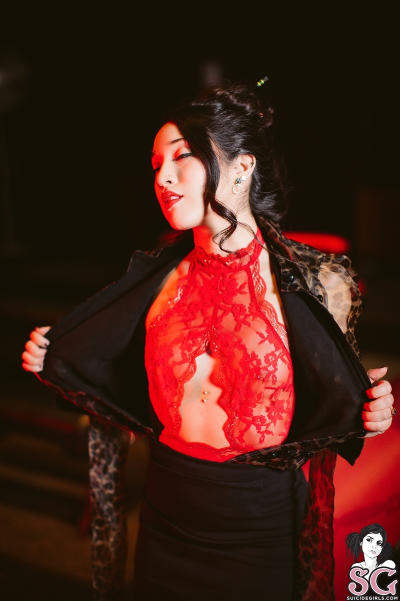 flowerbomb-thankyoumistress-13.jpg