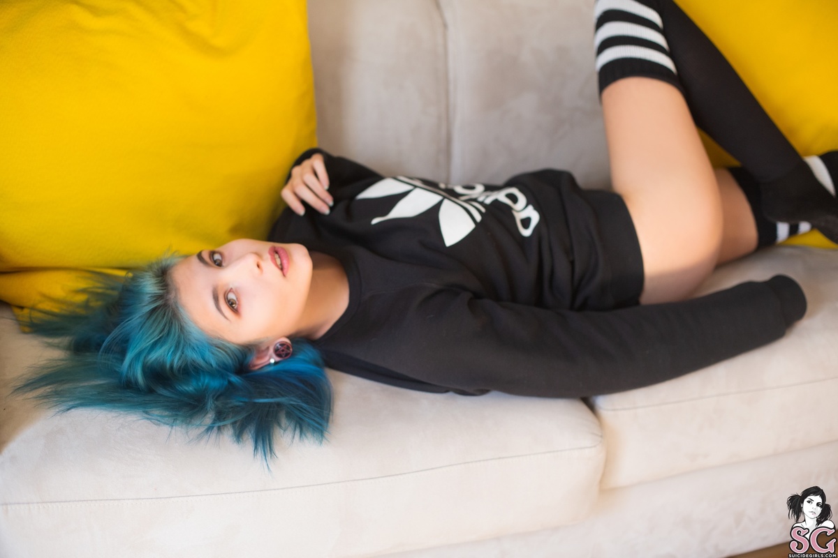 acidblacksugar-purity-07.jpg