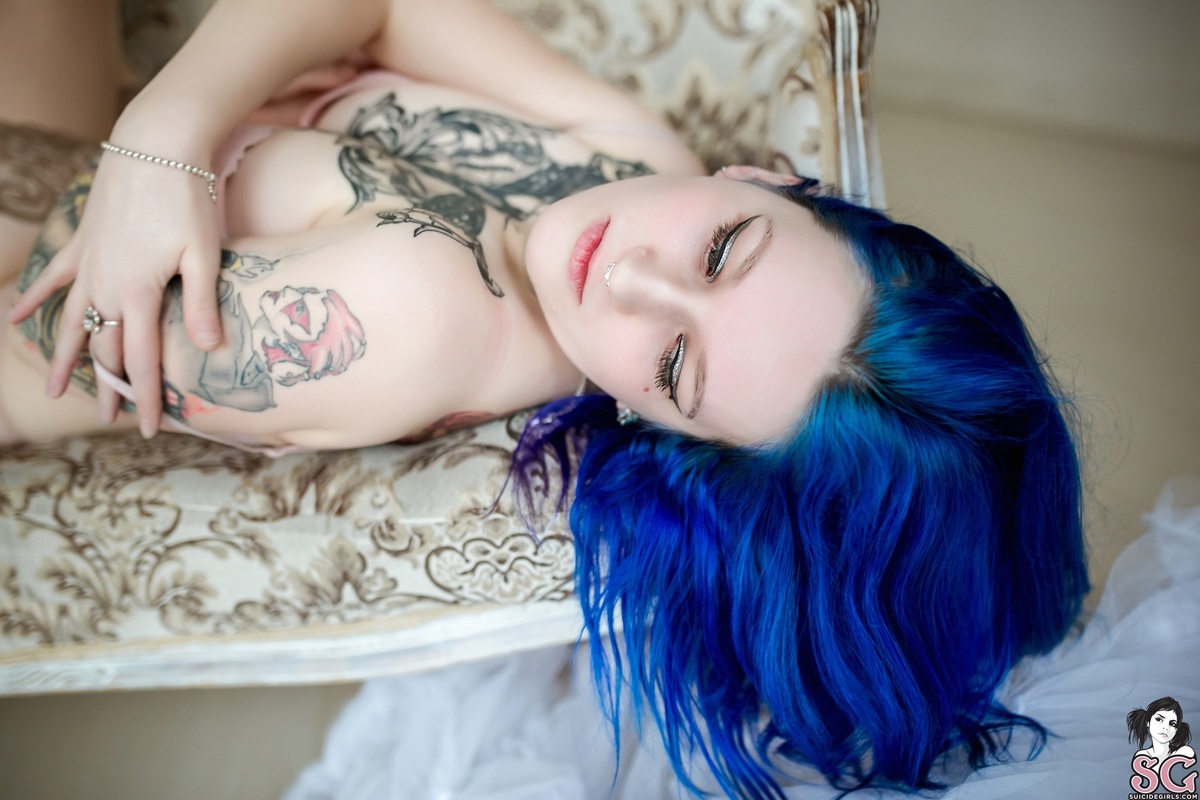 missmadnes-reddresshotheart-29.jpg