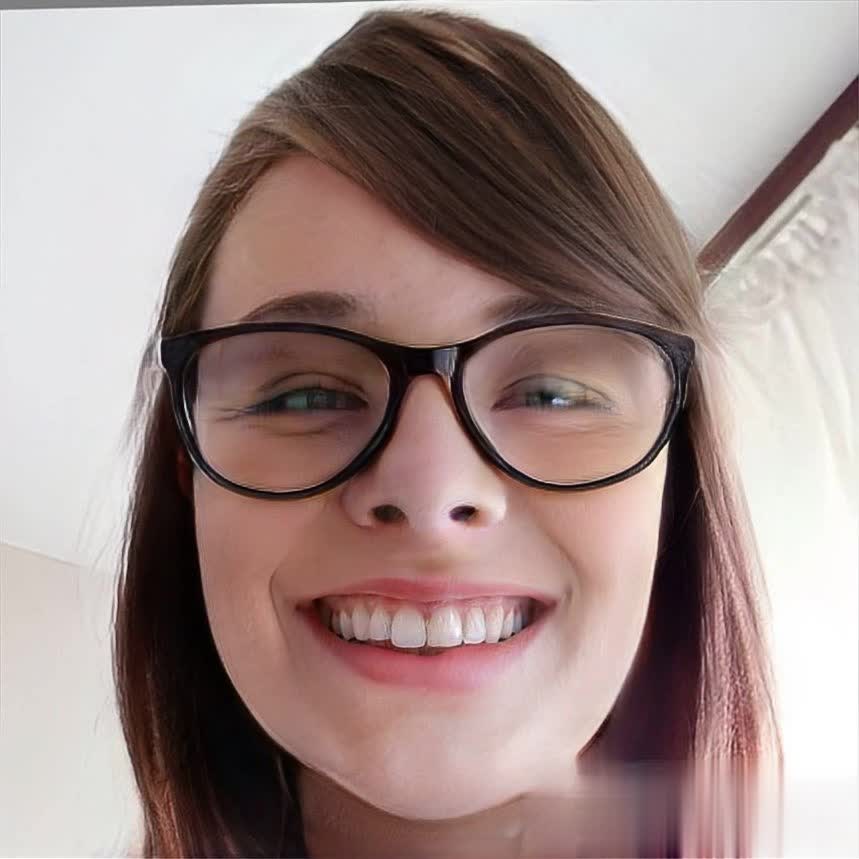 com.bongasoft.addremovewatermark_FaceApp_1566040613289.jpg