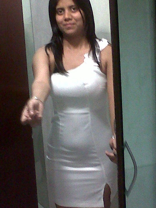 MyWhiteTightDress.jpg