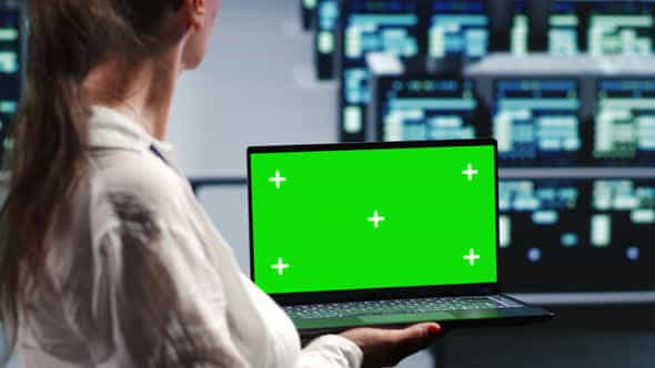 47508000-mockup-laptop.jpg