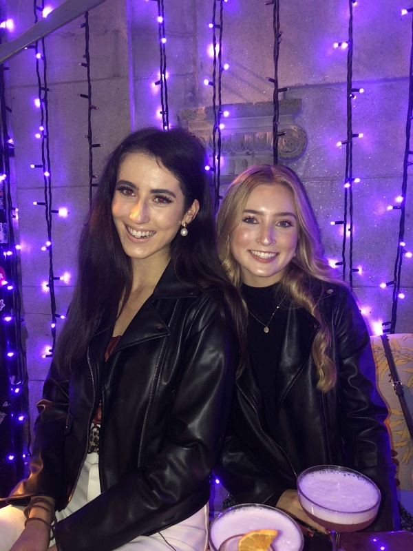 Hot Girls