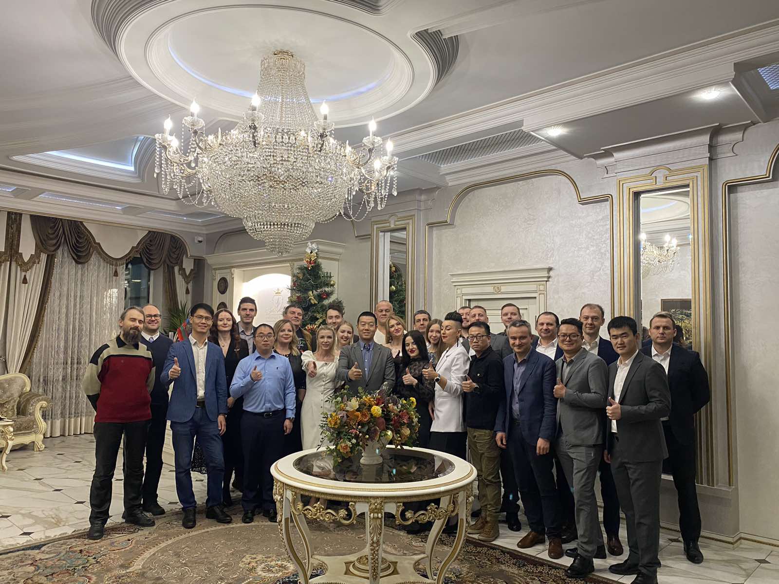 NewYear2023GroupPhoto.jpg