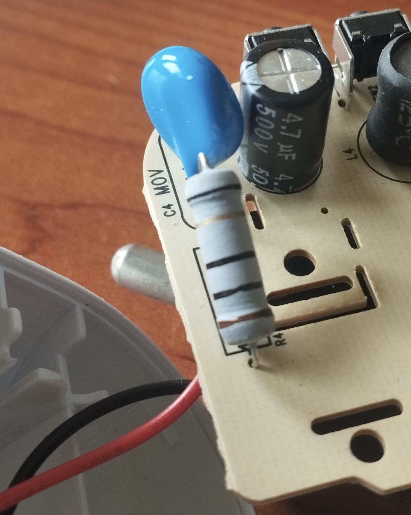 Extraneous black band on resistor